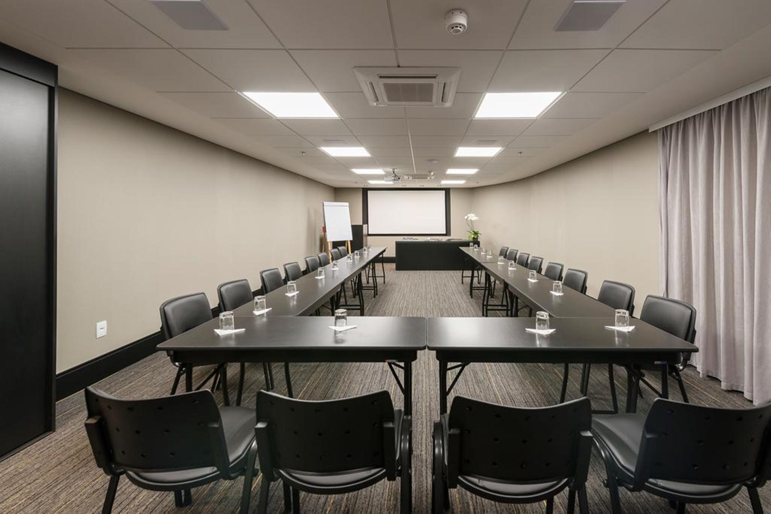I Am Design Hotel Campinas By Hotelaria Brasil エクステリア 写真